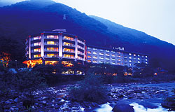 �ɓ����z�e���ʊيO�ω摜